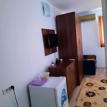 Casa Bianca-maria Guest house *