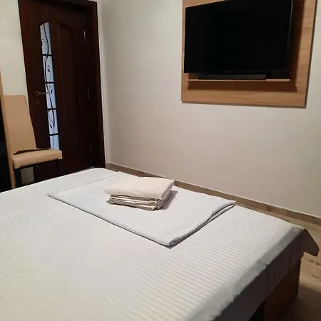 Casa Bianca-maria Гостьовий будинок Ефоріє-Норд